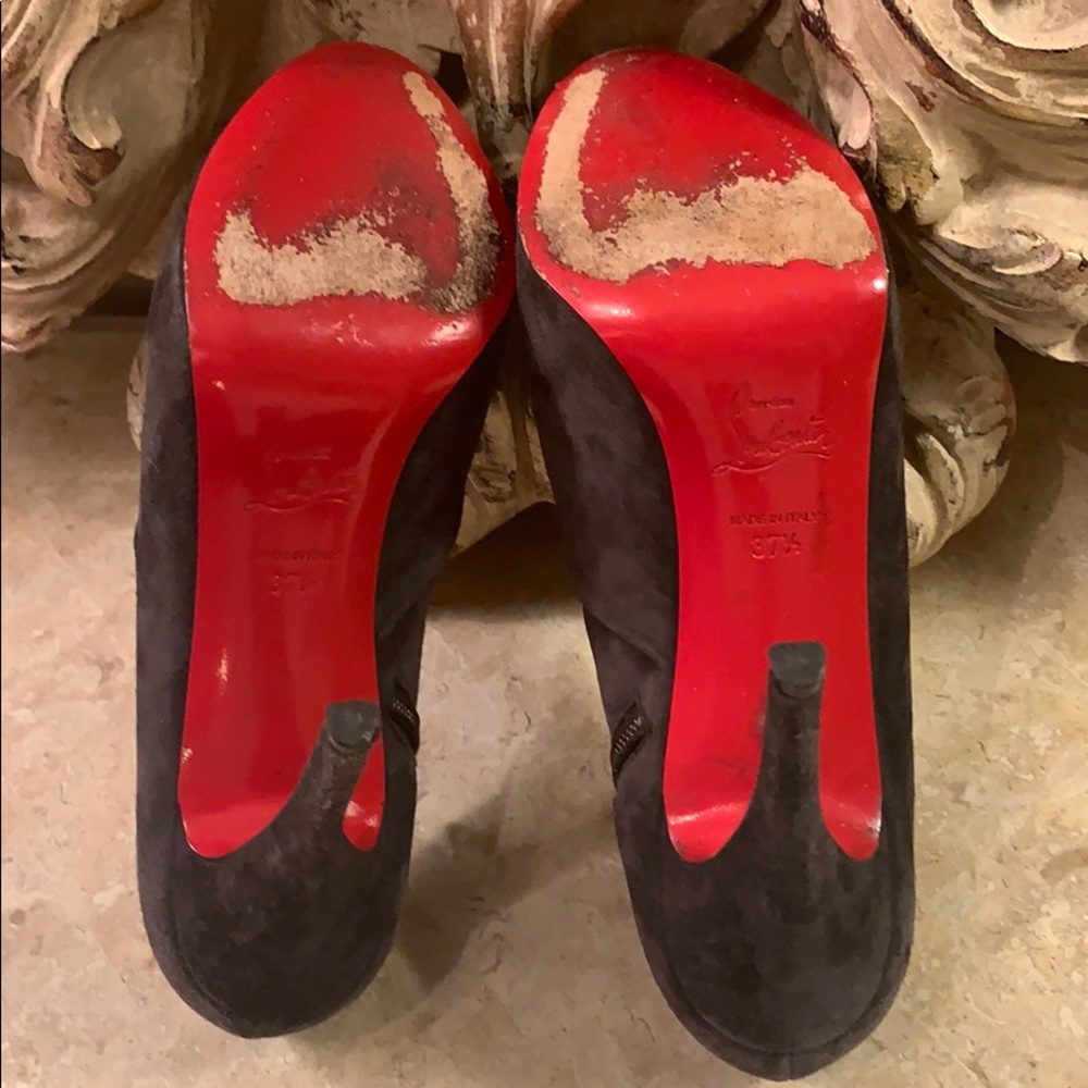 Beautiful Christian Louboutin Manchon twist bootie - Picture 5 of 7